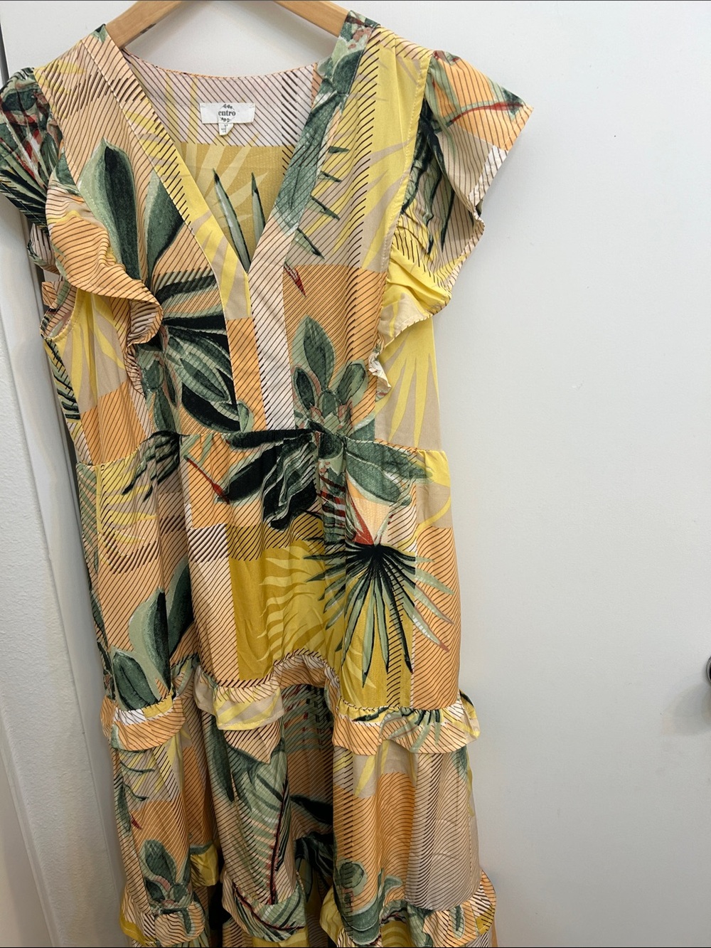 entro Yellow & Green Tropical Ruffle Midi Dress
